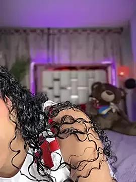 serena_willow from StripChat is Freechat