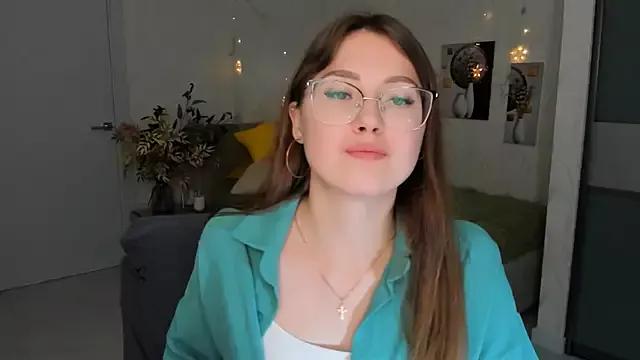 SereneFlame from StripChat is Freechat