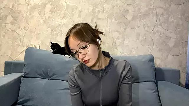 SetsukoBuddemeyer from StripChat is Freechat