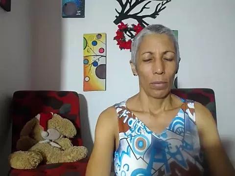 Sexxxxygirl33 from StripChat