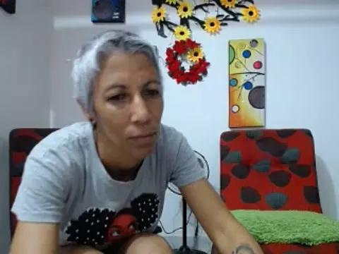 Sexxxxygirl33 from StripChat