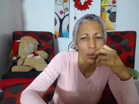 Sexxxxygirl33 from StripChat