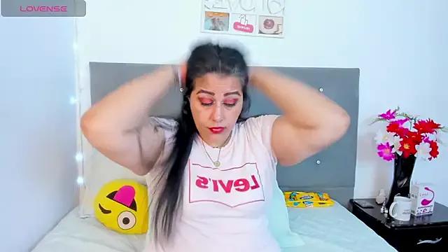 SexxyPamela from StripChat