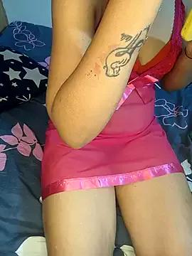 Try our girls live displays and explore the company of endless strippers, with beautiful physiques, vibrating toys and more.