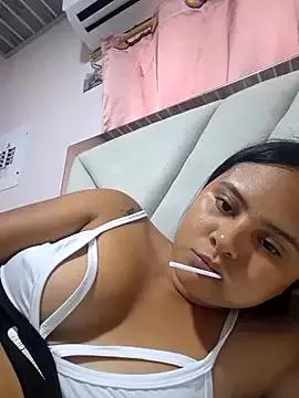 Try our girls live displays and explore the company of endless strippers, with beautiful physiques, vibrating toys and more.