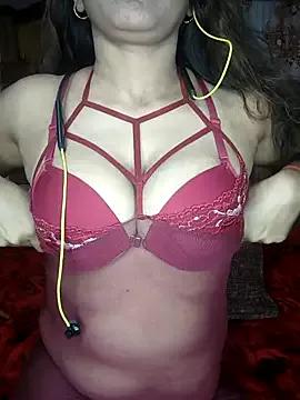 Sexy_Mahi69 from StripChat is Freechat