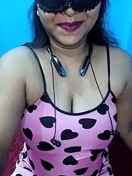 Try our girls live displays and explore the company of endless strippers, with beautiful physiques, vibrating toys and more.