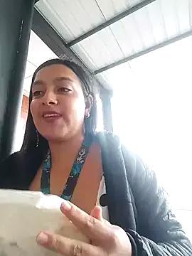 Sexy_Nayra_outdoors from StripChat is Freechat