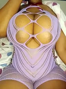 Try our girls live displays and explore the company of endless strippers, with beautiful physiques, vibrating toys and more.