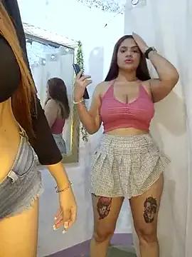 Try our girls live displays and explore the company of endless strippers, with beautiful physiques, vibrating toys and more.