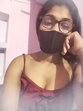 sexykrisha from StripChat is Freechat