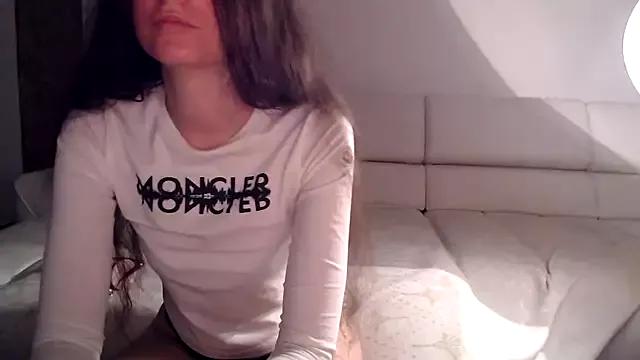 Try our girls live displays and explore the company of endless strippers, with beautiful physiques, vibrating toys and more.