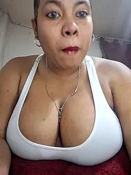 sexypaula-latina4u from StripChat is Freechat