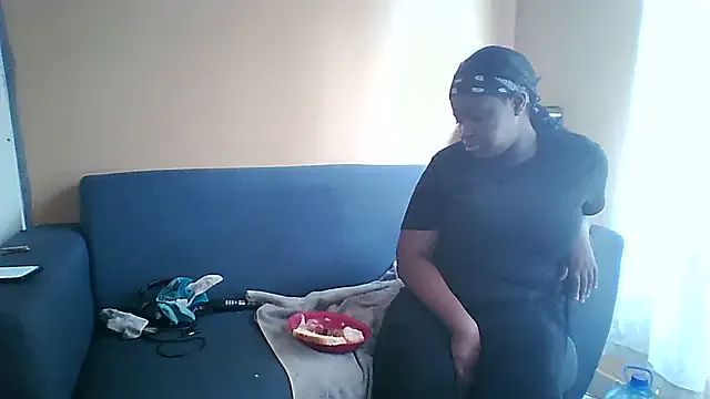 Sgeme325is webcams show profile image 