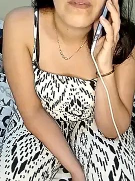 ShadiaStar from StripChat is Freechat
