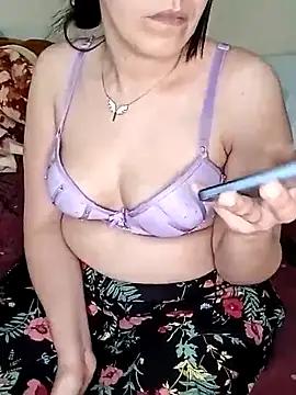 Try our girls live displays and explore the company of endless strippers, with beautiful physiques, vibrating toys and more.