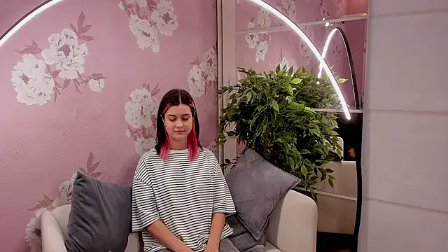 Avatar of SharieTenuta