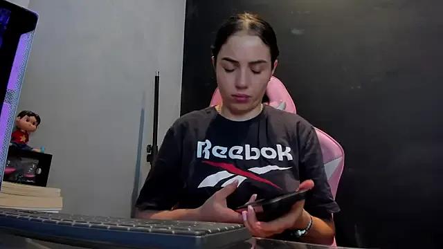 sherilkwang19tv from StripChat is Freechat