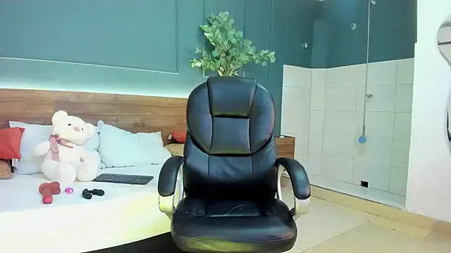 Avatar of sheyla_meow