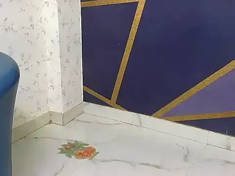 Shinykrisha — Tits Play 10 minutes