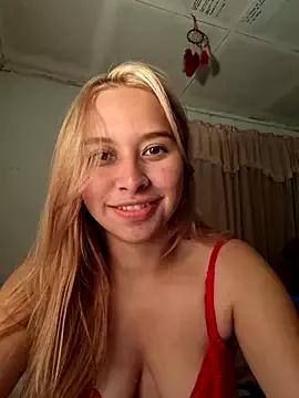 Siennalust1 from StripChat is Freechat