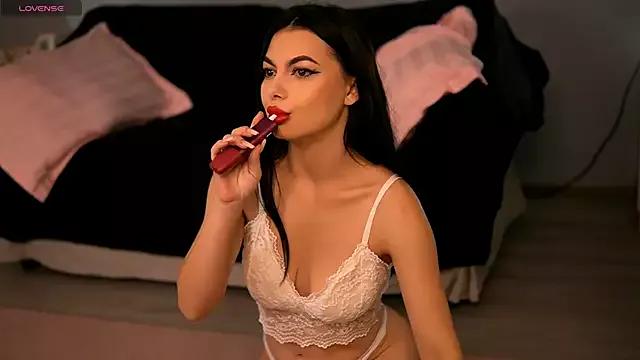 Try our girls live displays and explore the company of endless strippers, with beautiful physiques, vibrating toys and more.