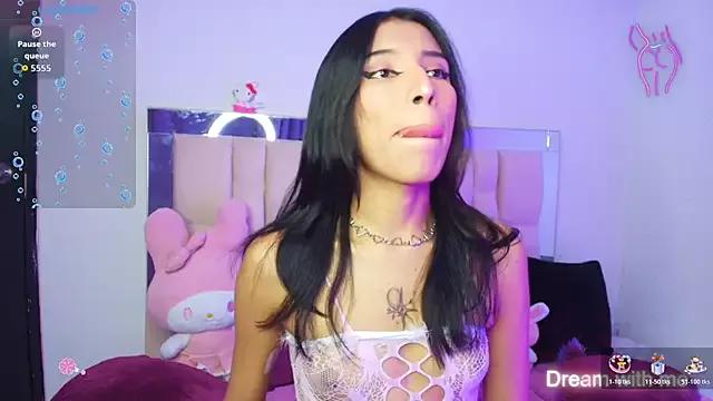 Silver_Rosex from StripChat is Freechat