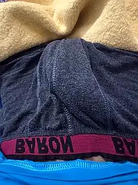 sinyorwhitee from StripChat is Freechat