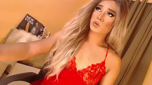 Avatar of SissifyMeNow