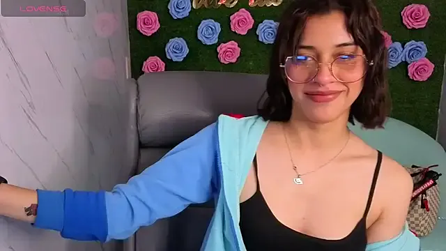 Skaller_james_a — Spank me ass so hard x10