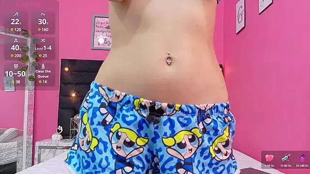 skinnyandcute from StripChat is Freechat
