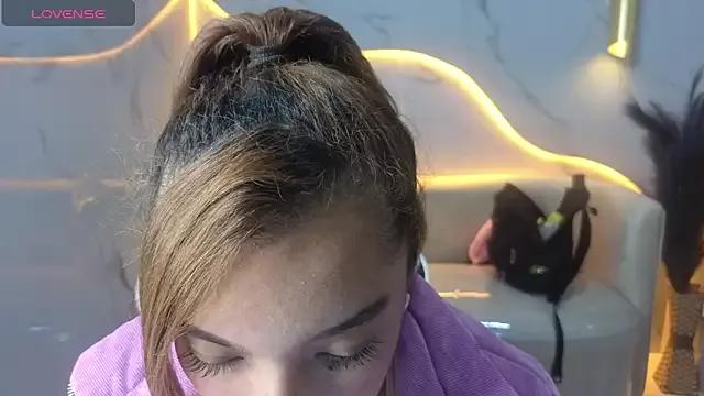 Skyler_Gracee_Tx from StripChat is Freechat