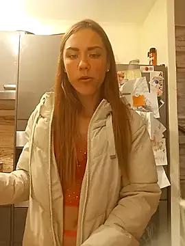 Try our girls live displays and explore the company of endless strippers, with beautiful physiques, vibrating toys and more.