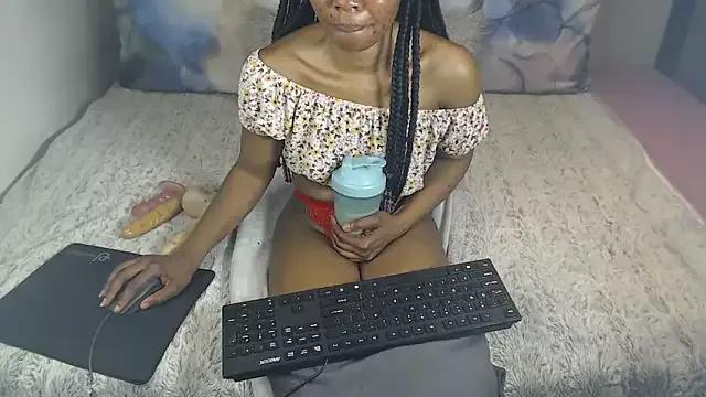 SlimTooth from StripChat is Freechat