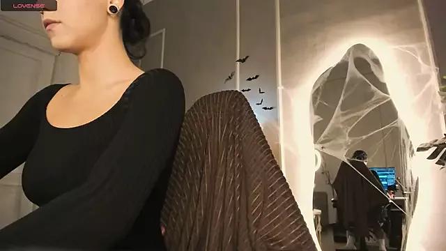 Smoke_of_soul_ from StripChat is Freechat