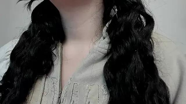 Snow-TV from StripChat is Freechat