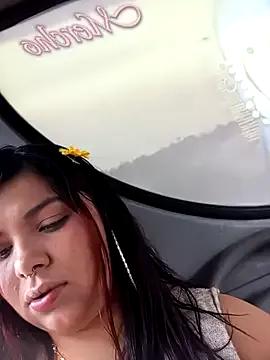 Try our girls live displays and explore the company of endless strippers, with beautiful physiques, vibrating toys and more.