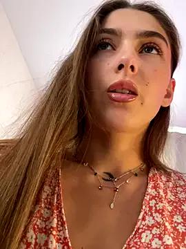 Try our girls live displays and explore the company of endless strippers, with beautiful physiques, vibrating toys and more.