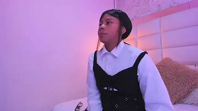 Sofia_clk — Get naked