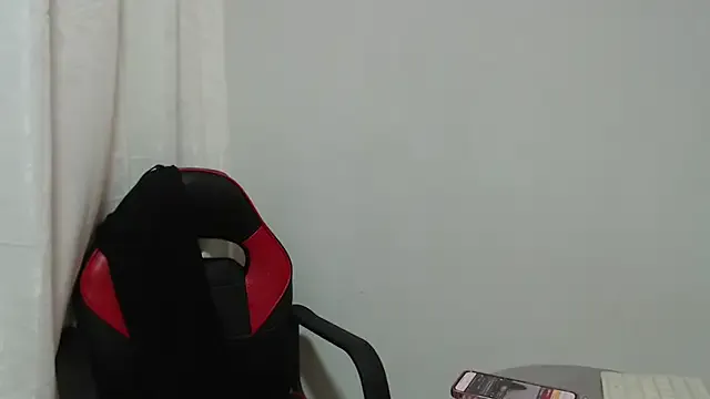 sofia_montclair — fingers in pussy