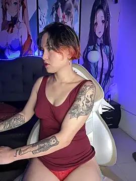 Try our girls live displays and explore the company of endless strippers, with beautiful physiques, vibrating toys and more.