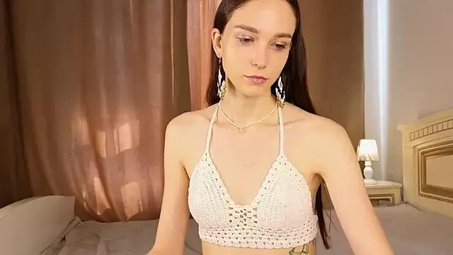 SoftieDream from StripChat is Freechat