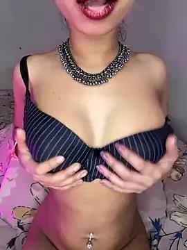 Try our girls live displays and explore the company of endless strippers, with beautiful physiques, vibrating toys and more.