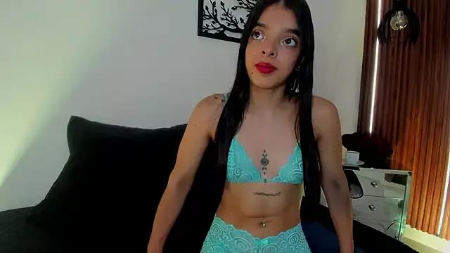 Try our girls live displays and explore the company of endless strippers, with beautiful physiques, vibrating toys and more.