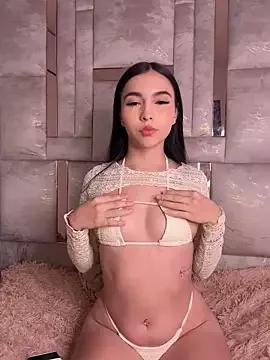 SophiaMonroe_ from StripChat is Freechat