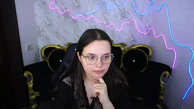 SophieDreamss from StripChat is Freechat