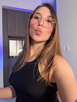 Try our girls live displays and explore the company of endless strippers, with beautiful physiques, vibrating toys and more.