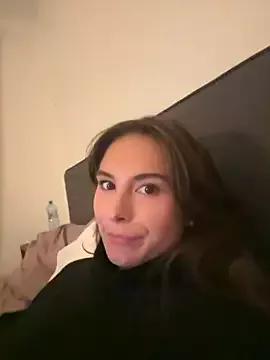 Try our girls live displays and explore the company of endless strippers, with beautiful physiques, vibrating toys and more.