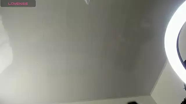 SorayaLane from StripChat is Freechat