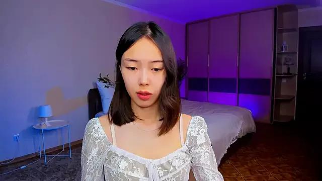SoulHarmoonyy from StripChat is Freechat